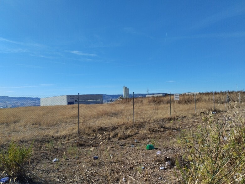Conjunto de dos solares portefeuille de 2 biens à vendre sur LoopNet.fr - Photo principale – Image 2 sur 2