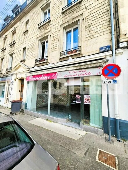 Local commercial dans Soissons à louer - Photo de l’immeuble – Image 1 sur 5