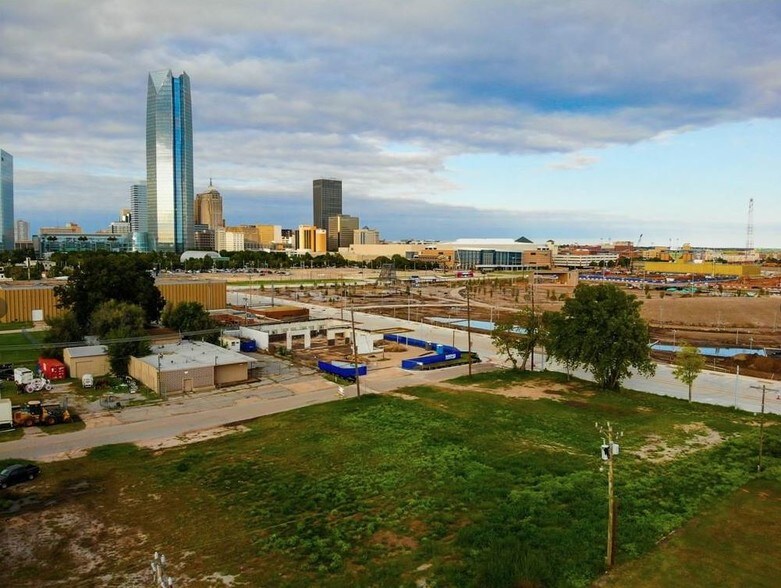 412 SW 5th St, Oklahoma City, OK à vendre - Aérien – Image 2 sur 17