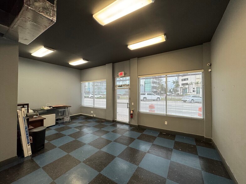 2032-2046 Harrison St, Hollywood, FL à louer - Photo intérieure – Image 3 sur 9