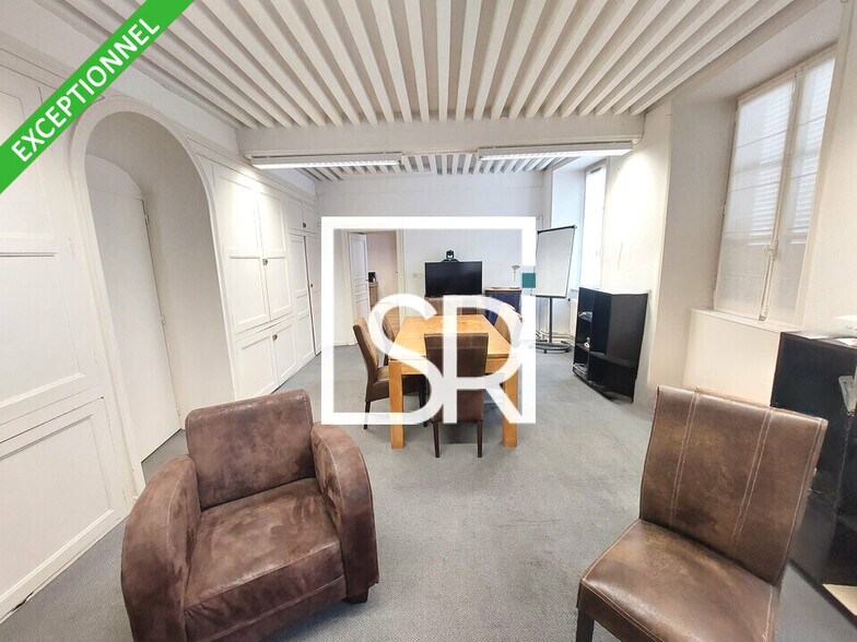 Bureau dans Riom à louer - Photo intérieure – Image 3 sur 12