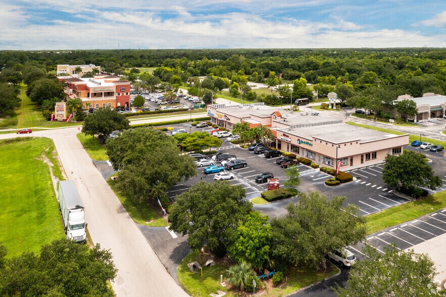 8911 Daniels Pky, Fort Myers, FL à louer - Aérien – Image 2 sur 4
