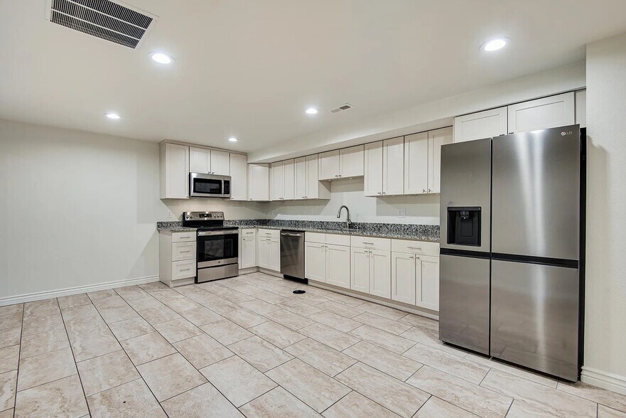 1600 Yates St, Denver, CO à vendre - Photo de l’immeuble – Image 3 sur 10