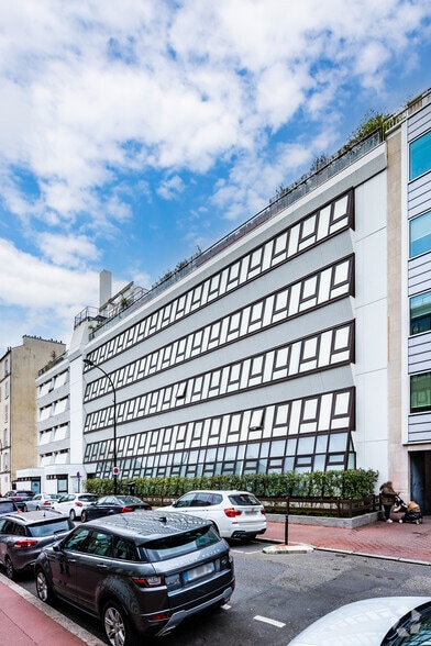 12 Rue Barbès, Levallois-Perret à louer - Photo principale – Image 1 sur 2