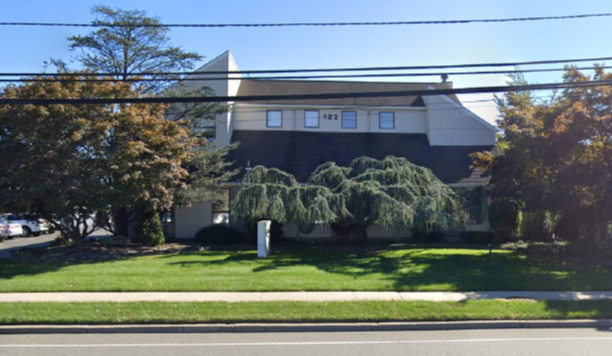 122 Fairfield Rd, Fairfield, NJ à vendre Photo de l’immeuble– Image 1 sur 4