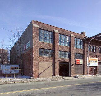 Plus de détails pour 42-48 Main St, Holyoke, MA - Industriel/Logistique à louer