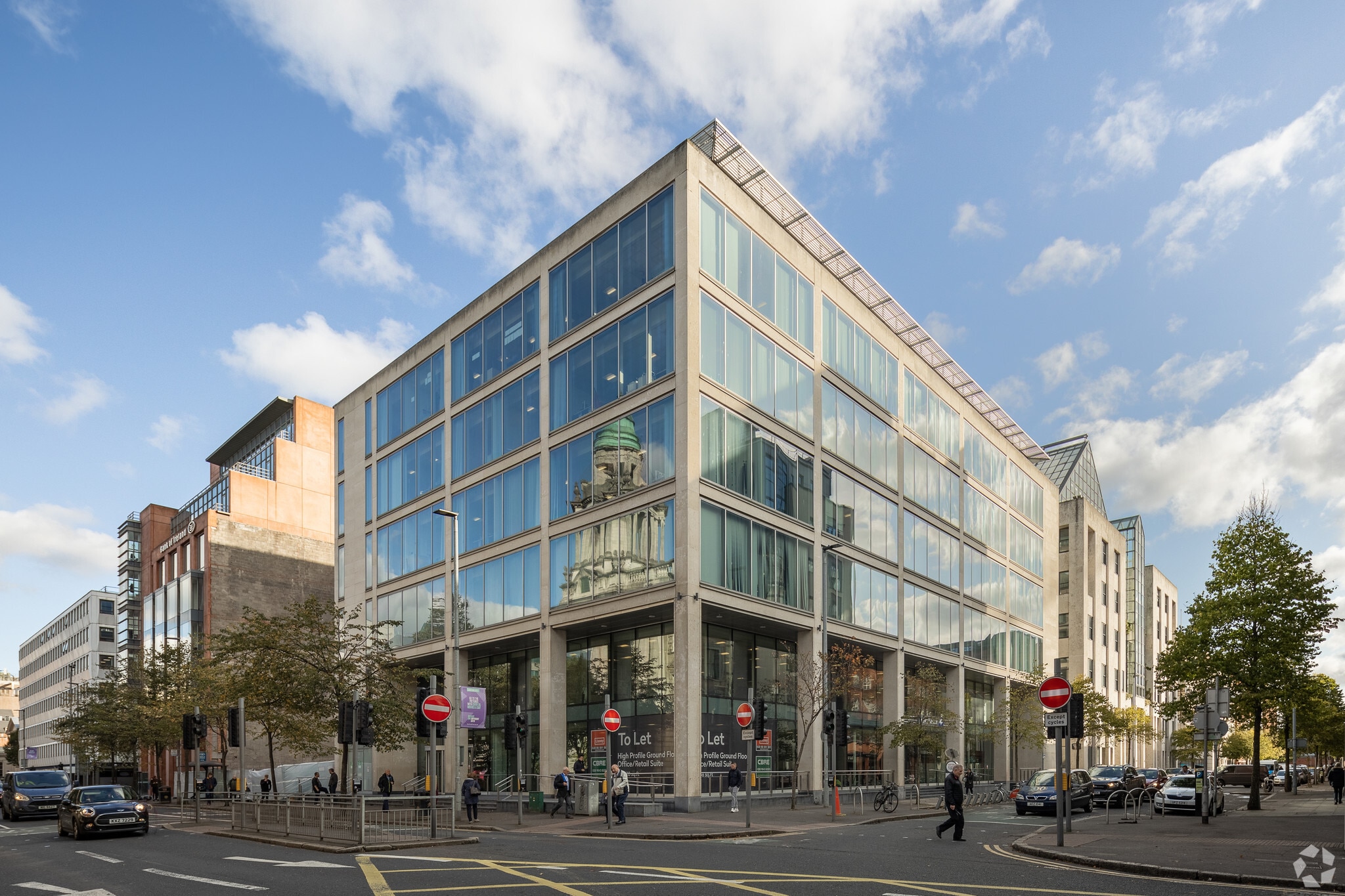6-9 Donegall Sq S, Belfast à louer Photo principale– Image 1 sur 4