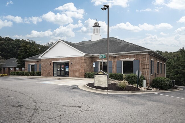 Plus de détails pour 1701 Financial Loop, Woodbridge, VA - Local commercial aux enchères