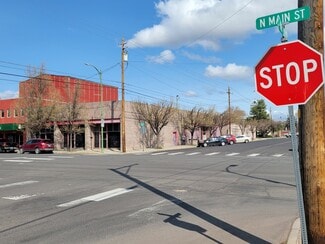 Plus de détails pour 137 NE 2nd St, Prineville, OR - Local d’activités à vendre