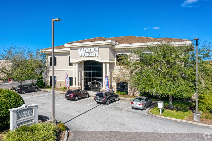 8235 Champions Gate Blvd, Davenport, FL à louer - Photo principale – Image 1 sur 4