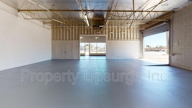 3390-3424 S Market St, Redding, CA à louer Photo intérieure– Image 1 sur 7