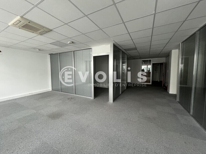 Bureau dans Villiers-sur-Marne à vendre - Photo intérieure – Image 1 sur 10