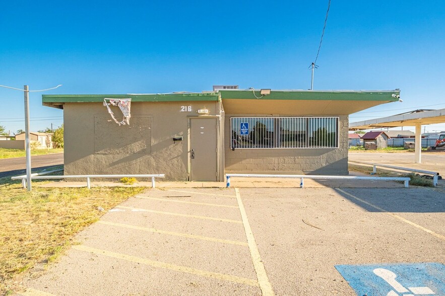 216 E MLK Jr St, Odessa, TX à vendre - Photo de l’immeuble – Image 3 sur 12