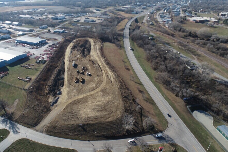 105 Eastgate Dr, Blair, NE à vendre - Photo de l’immeuble – Image 2 sur 5
