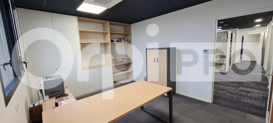 Bureau dans Plérin à louer - Photo de l’immeuble – Image 2 sur 7