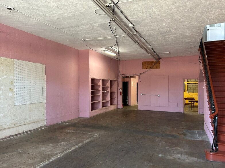 1856 W Washington Blvd, Los Angeles, CA à vendre - Photo de l’immeuble – Image 3 sur 31