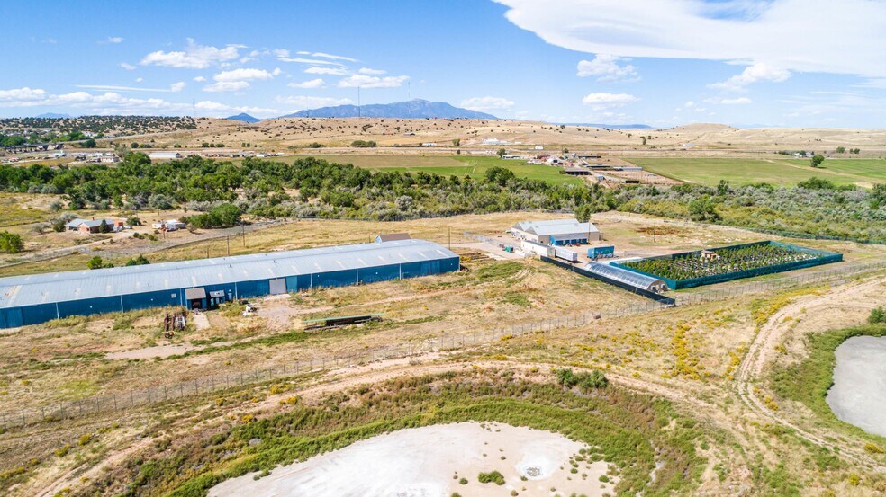301-301B Ray Sandoval St, Walsenburg, CO à vendre - Photo de l’immeuble – Image 1 sur 45