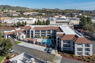 Plus de détails pour 1000 Admiral Callaghan Ln, Vallejo, CA - Hôtellerie à vendre