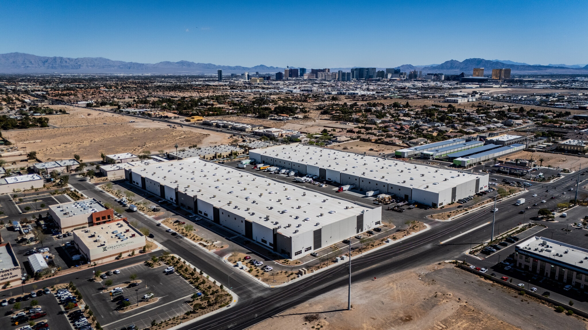 6425 S Jones Blvd, Las Vegas, NV à louer Photo de l’immeuble– Image 1 sur 5