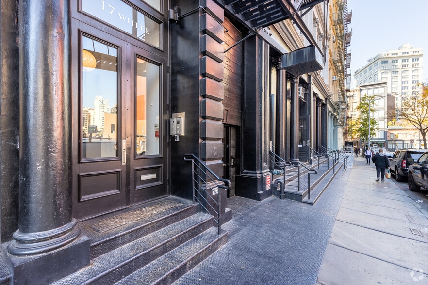 13-19 White St, New York, NY à louer - Photo de l’immeuble – Image 3 sur 5