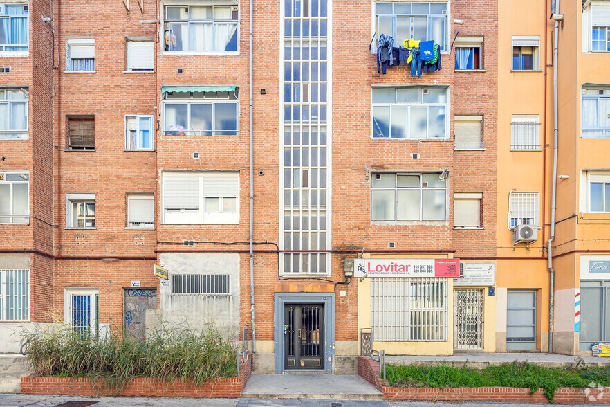 Calle los Yebenes, 205, Madrid, Madrid à louer - Photo de l’immeuble – Image 2 sur 2