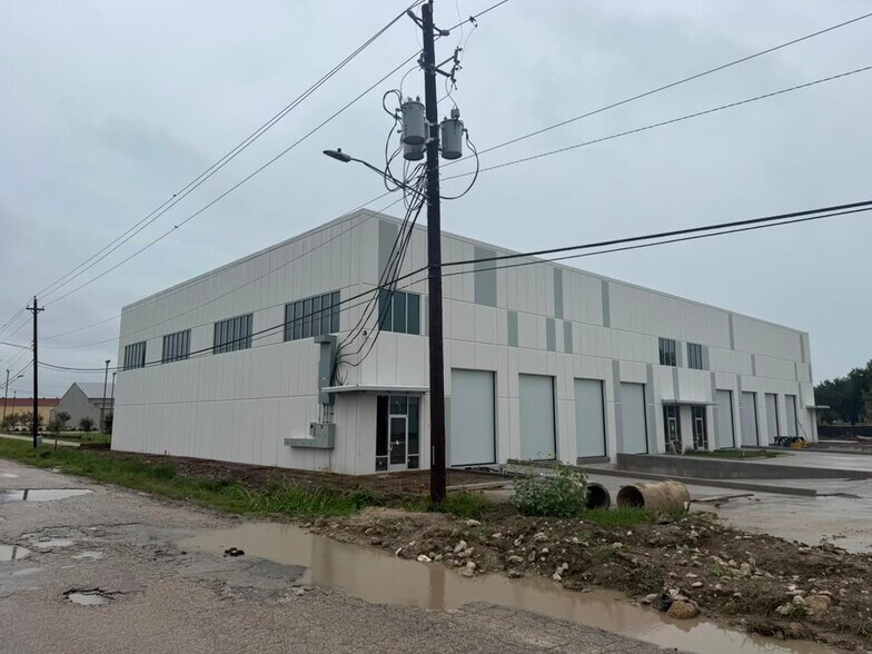 14410 Fondren Rd, Missouri City, TX à louer - Photo de l’immeuble – Image 3 sur 47
