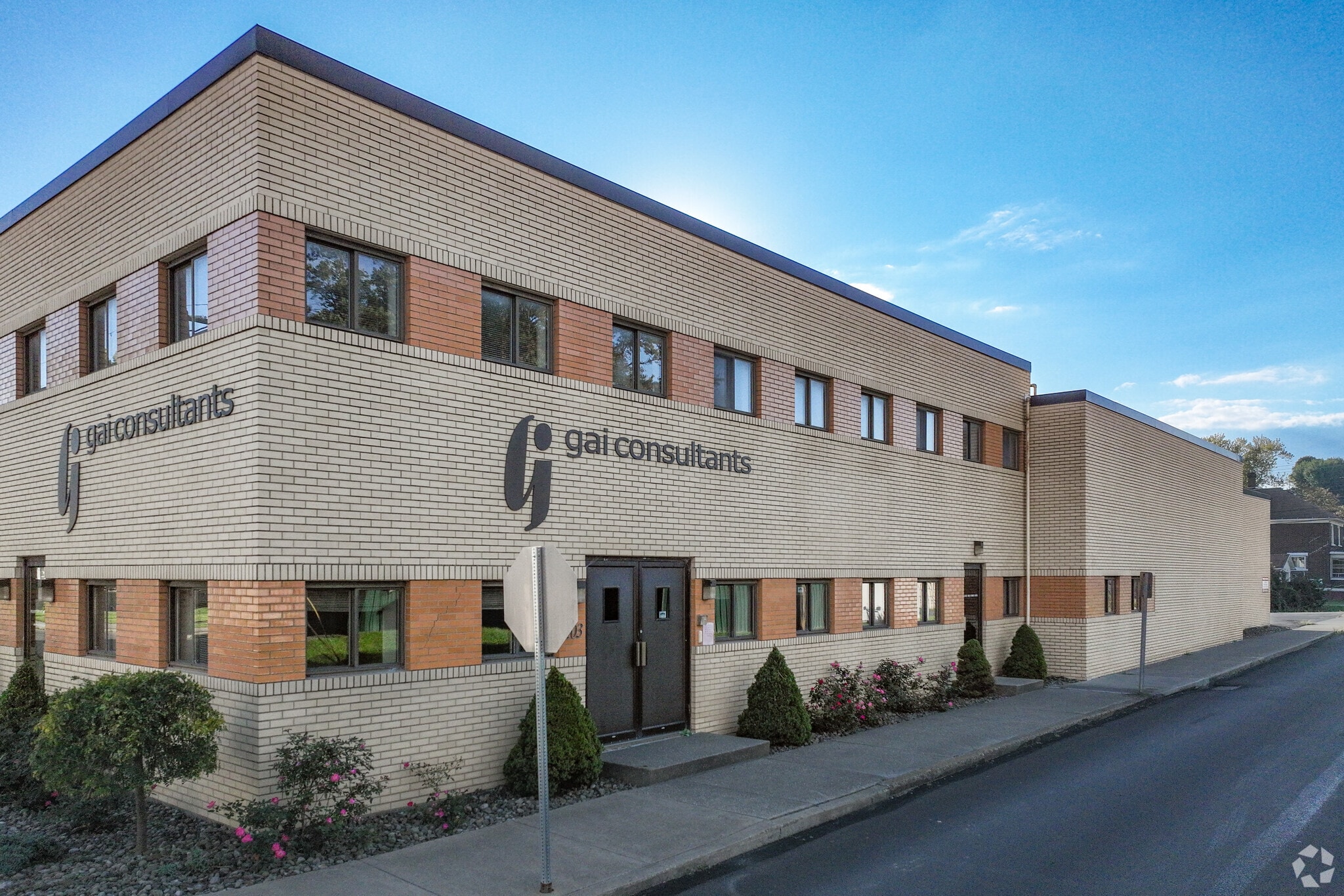 203 W Weber Ave, Dubois, PA à louer Photo principale– Image 1 sur 2