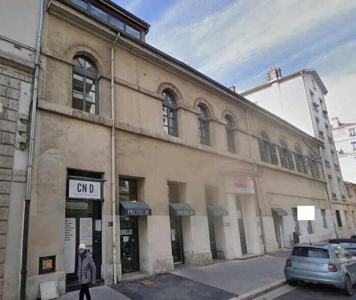 Bureau dans Lyon à louer - Photo de l’immeuble – Image 3 sur 9