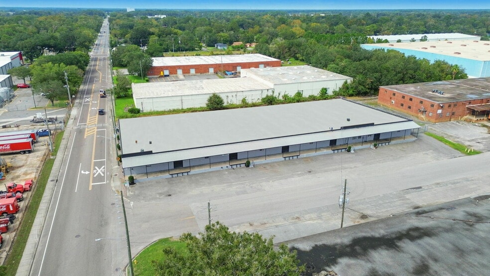 1500-1526 Industrial Blvd, Jacksonville, FL à louer - Photo de l’immeuble – Image 2 sur 73