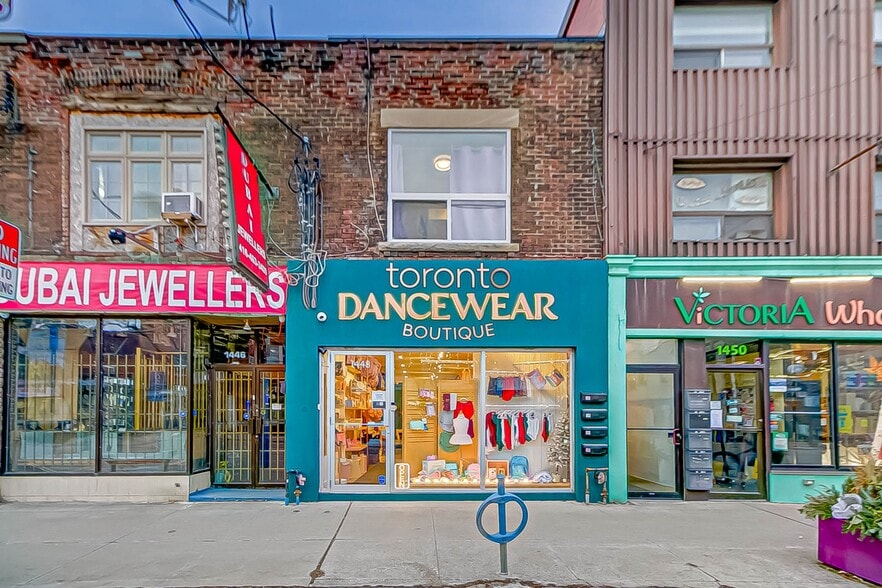 1448 Gerrard St E, Toronto, ON à vendre - Photo de l’immeuble – Image 2 sur 22