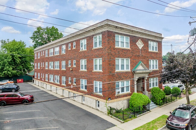 Plus de détails pour 2 Crandall St, Binghamton, NY - Logement à vendre