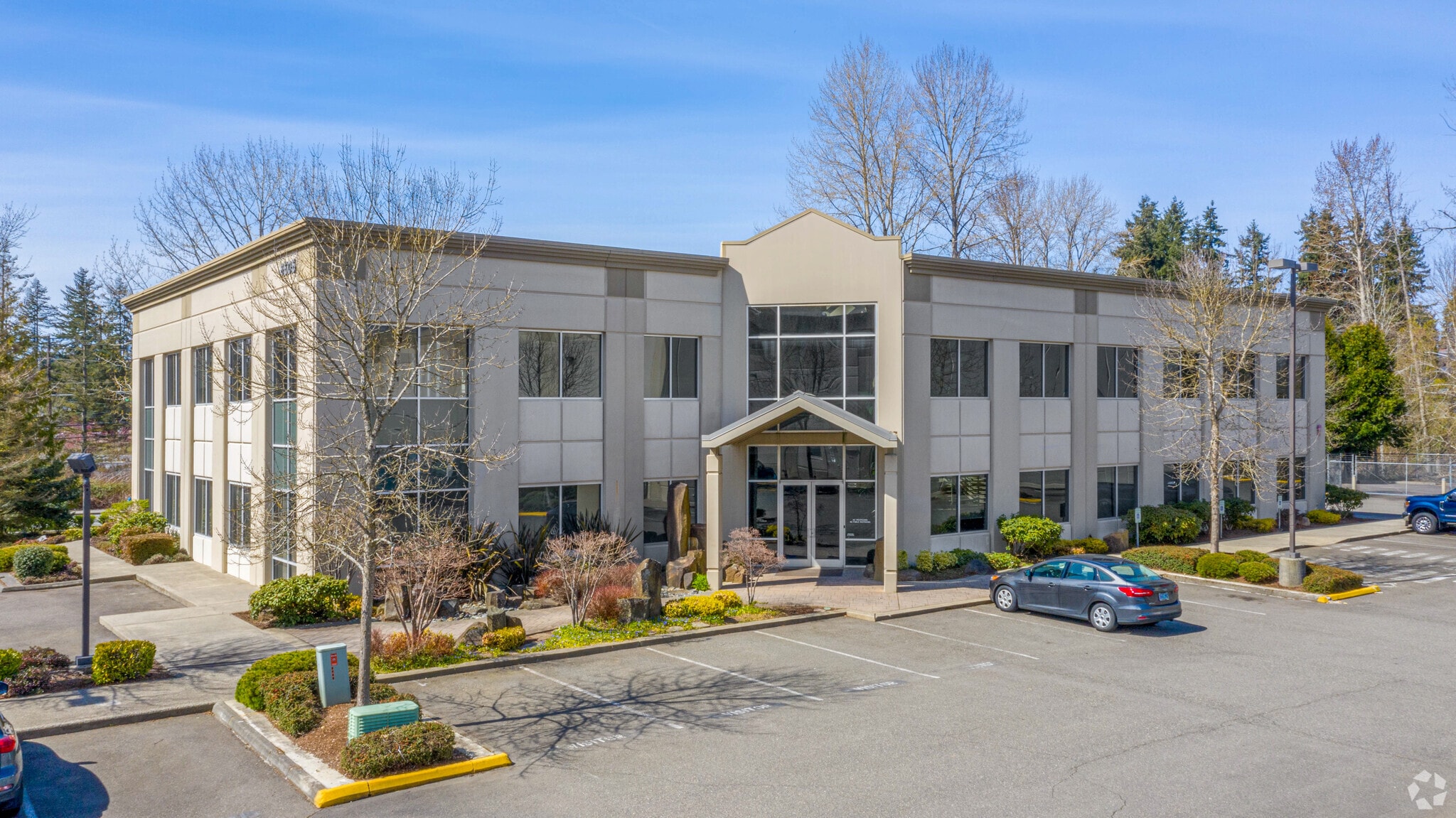 6505 216th St SW, Mountlake Terrace, WA à louer Photo principale– Image 1 sur 10