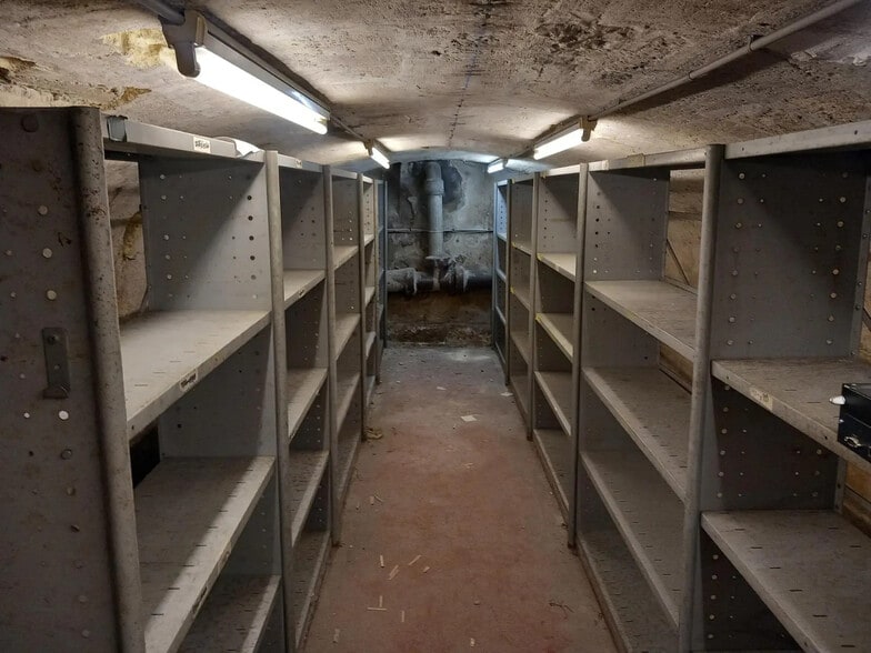 68 Cours De Verdun, Bordeaux à vendre - Photo de l’immeuble – Image 3 sur 6