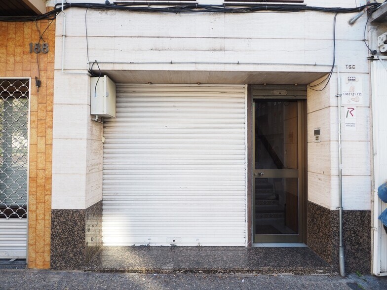 Sports et divertissement dans Cardedeu, Barcelona à vendre - Photo de l’immeuble – Image 3 sur 20