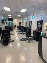 1942 Atkinson Rd, Lawrenceville, GA à louer Photo de l’immeuble– Image 2 sur 5