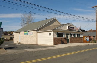 Plus de détails pour 15 N Liberty St, Southington, CT - Local commercial à louer