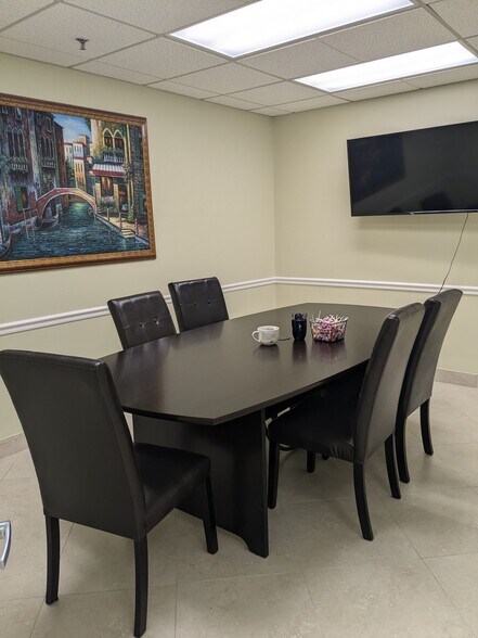 701-769 NW Federal Hwy, Stuart, FL à louer - Photo de l’immeuble – Image 1 sur 10