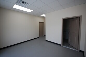 23435 FM 1314, Porter, TX à louer Photo intérieure– Image 2 sur 4
