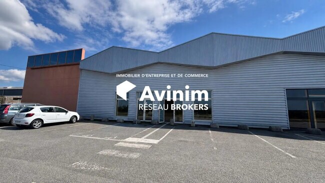 Plus de détails pour Local d'activités à louer