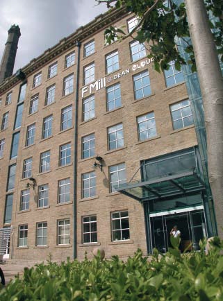 Dean Clough Mills, Halifax à louer - Photo de l’immeuble – Image 2 sur 5