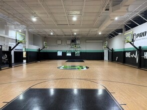 4930-4990 Boiling Brook Pky, Rockville, MD à louer Photo intérieure– Image 2 sur 7