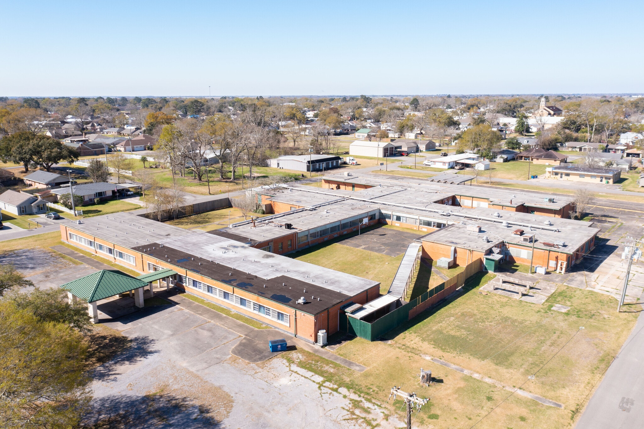 300 S Bradford St, Rayne, LA à vendre Photo de l’immeuble– Image 1 sur 11