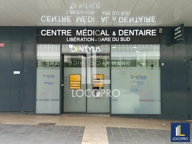 Local commercial dans Nice à vendre - Photo de l’immeuble – Image 1 sur 2