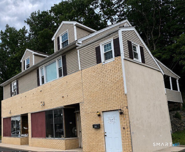 28 N Spring St, Ansonia, CT à vendre - Photo de l’immeuble – Image 2 sur 4