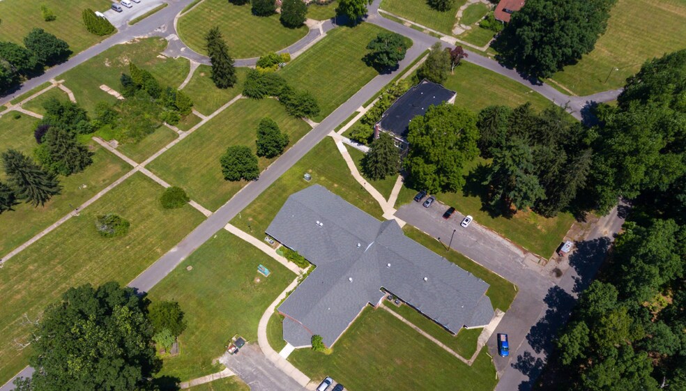 1835 E Landis Ave, Vineland, NJ à louer - Photo de l’immeuble – Image 2 sur 2