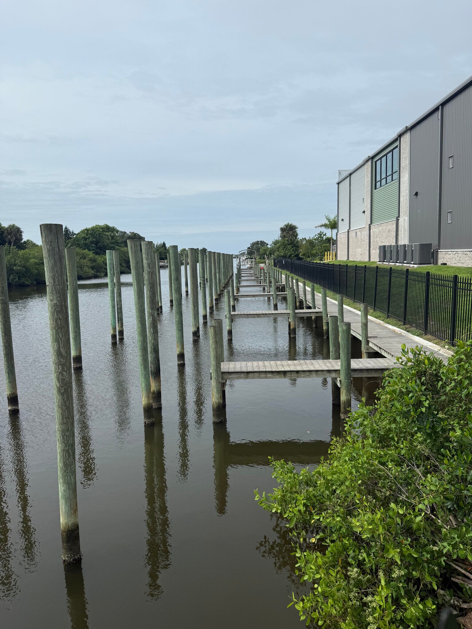 325 Glancy Ln NE, Port Charlotte, FL à vendre Autre– Image 1 sur 4