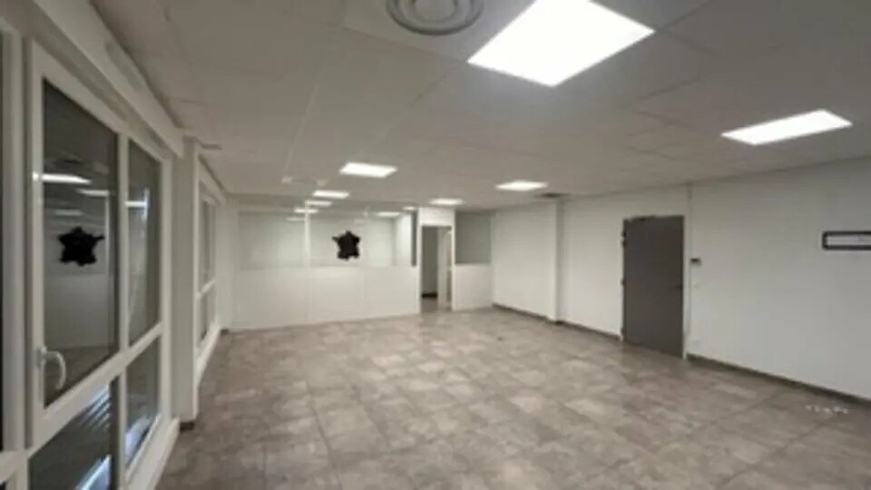 Local d'activités dans Genay à vendre - Photo intérieure – Image 1 sur 7