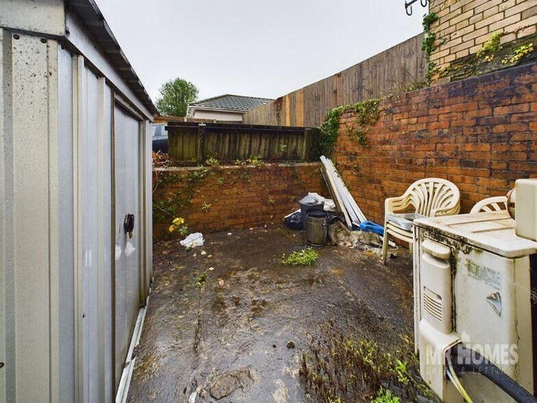 15 Stuart Ter, Pontyclun à vendre - Photo de l’immeuble – Image 3 sur 11