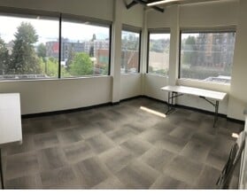 464 12th Ave, Seattle, WA à louer Photo intérieure– Image 2 sur 5