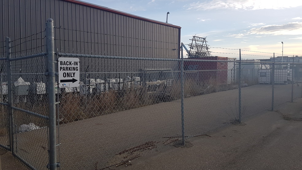 7471 Edgar Industrial Bnd, Red Deer, AB à louer - Photo de l’immeuble – Image 3 sur 42